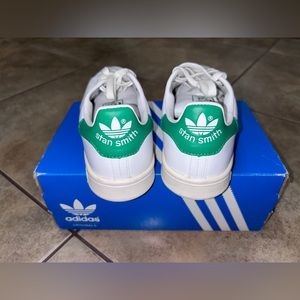 Adidas Stan Smith 4.5